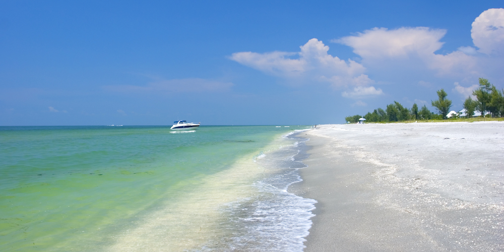 sanibel island beach setting